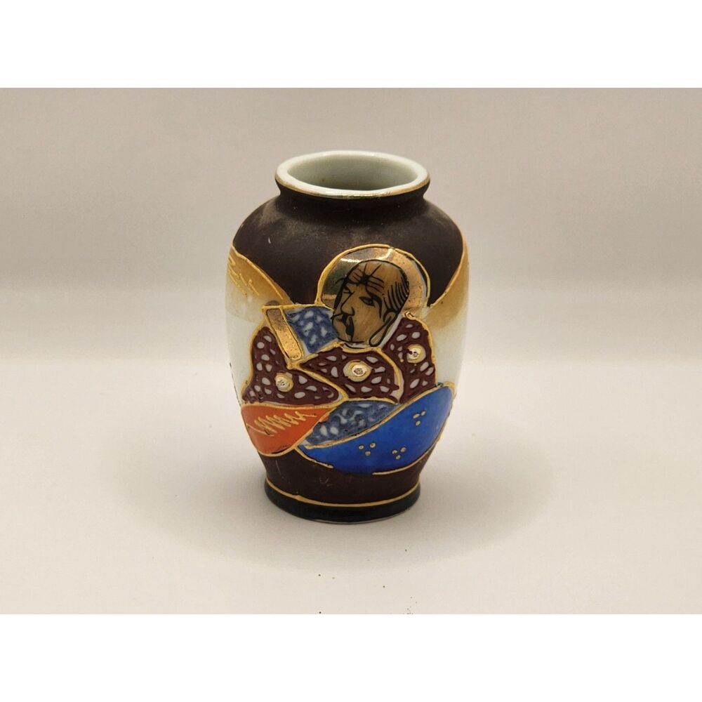 Occupied Japan Satsuma Style Mini Bud Vase Geisha Figural Blue Brown Gold Gilt 3